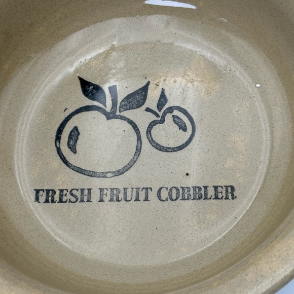 Fresh Fruit Cobbler Pottery Baking Bowl - Picture 3 of 8
